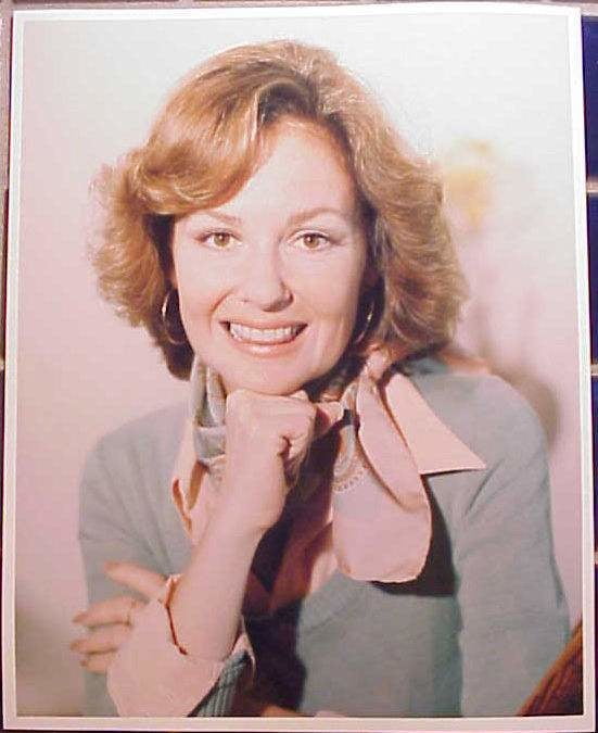 Celebrity Nails - Shelley Fabares #101922509