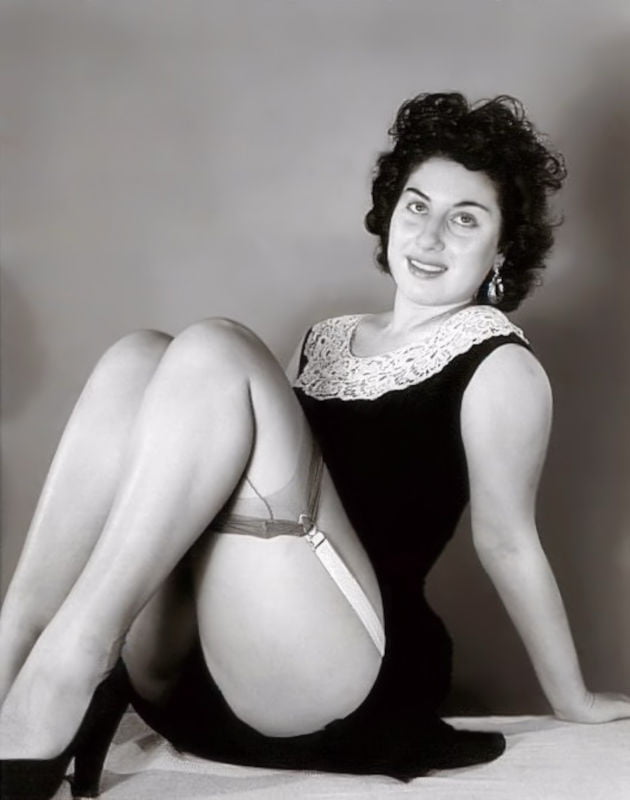Anuncios sexuales vintage y chicas pin up #92833627