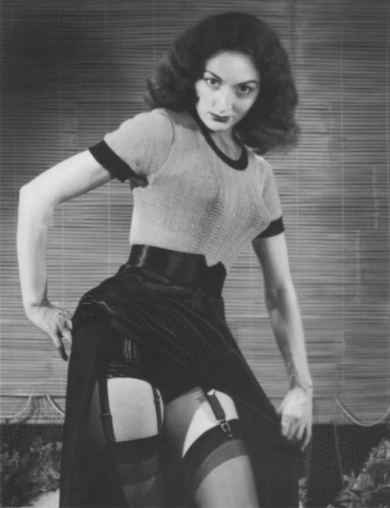 Anuncios sexuales vintage y chicas pin up #92833676