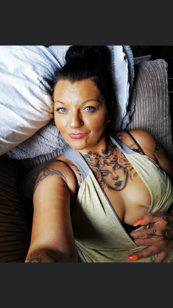 Sexy Tattooed Norfolk Brunette Milf #89258054
