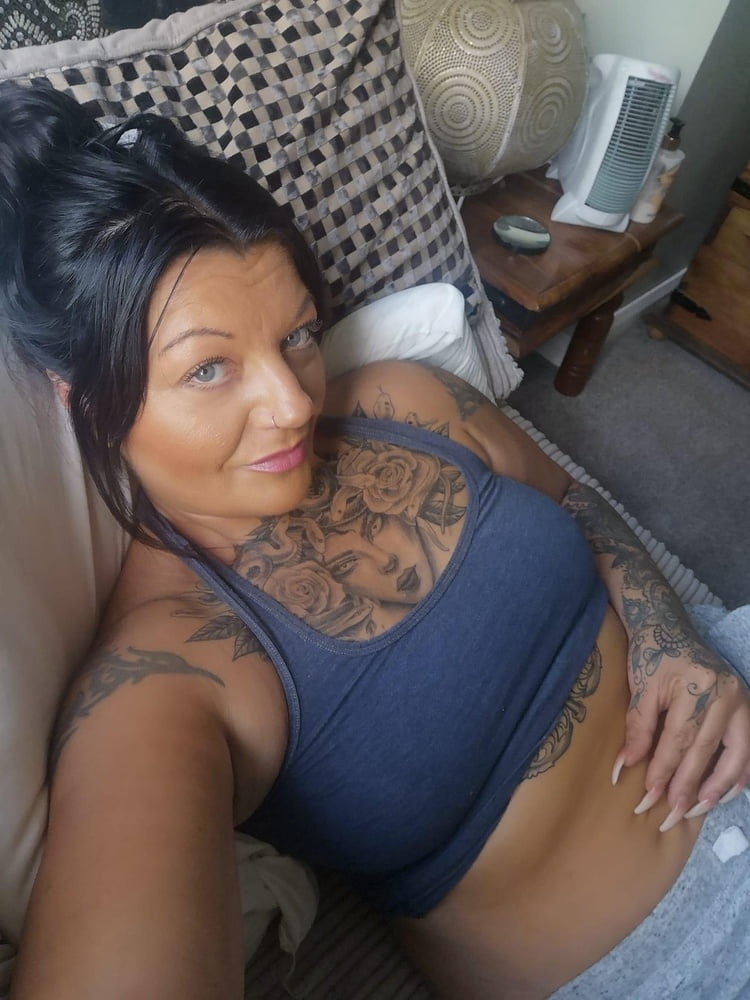 Sexy Tattooed Norfolk Brunette Milf #89258097