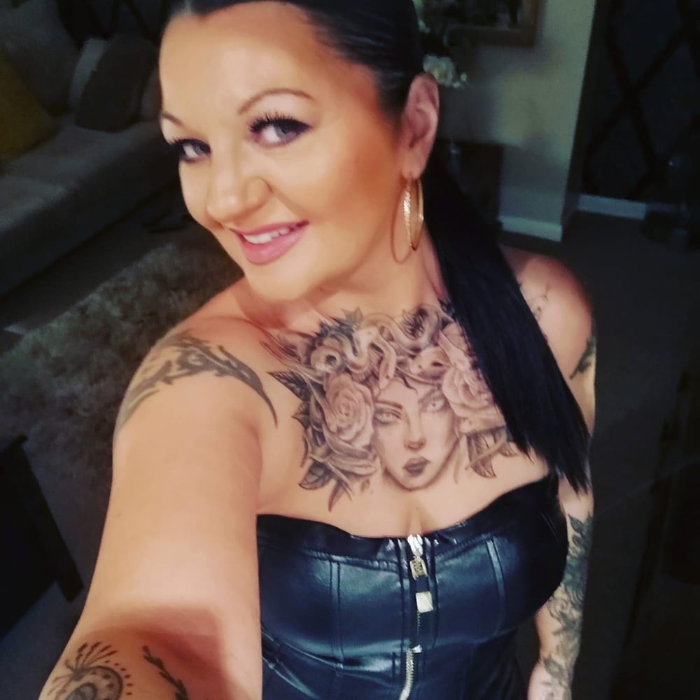 Sexy Tattooed Norfolk Brunette Milf #89258099
