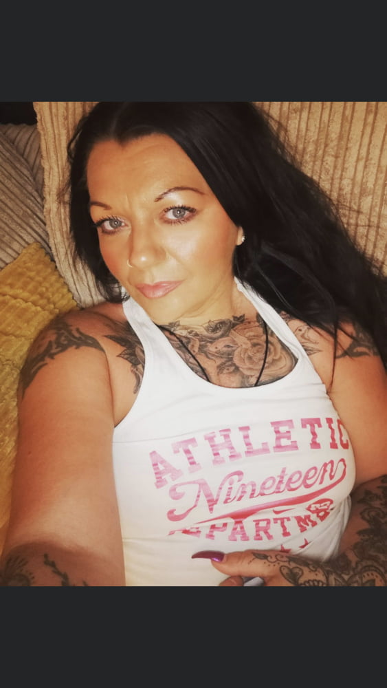 Sexy Tattooed Norfolk Brunette Milf #89258162