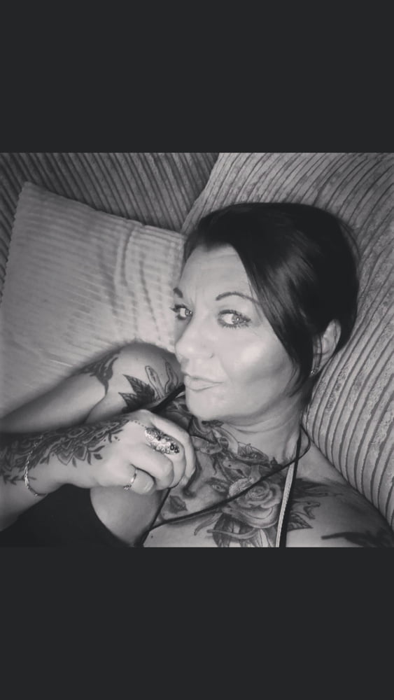 Sexy Tattooed Norfolk Brunette Milf #89258168