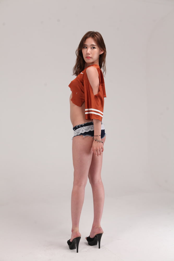 Korean Model #4 #92022597