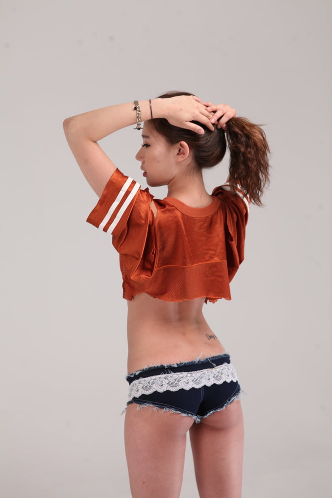 Korean Model #4 #92022609