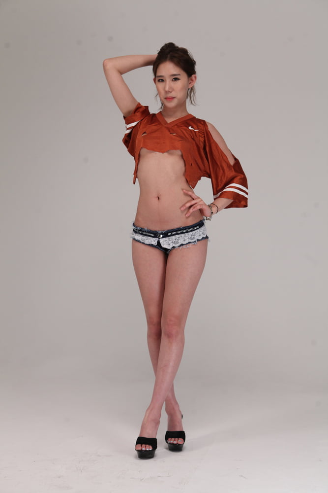 Korean Model #4 #92022774