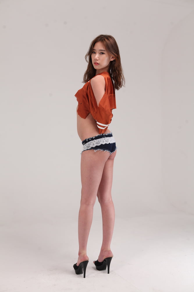 Korean Model #4 #92024582