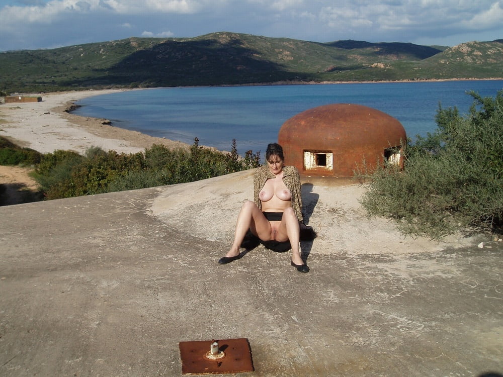 Disfrutando al aire libre 271
 #94971460