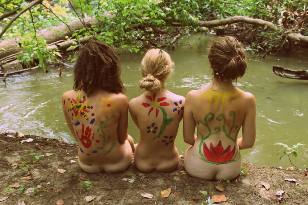 Disfrutando al aire libre 271
 #94971462