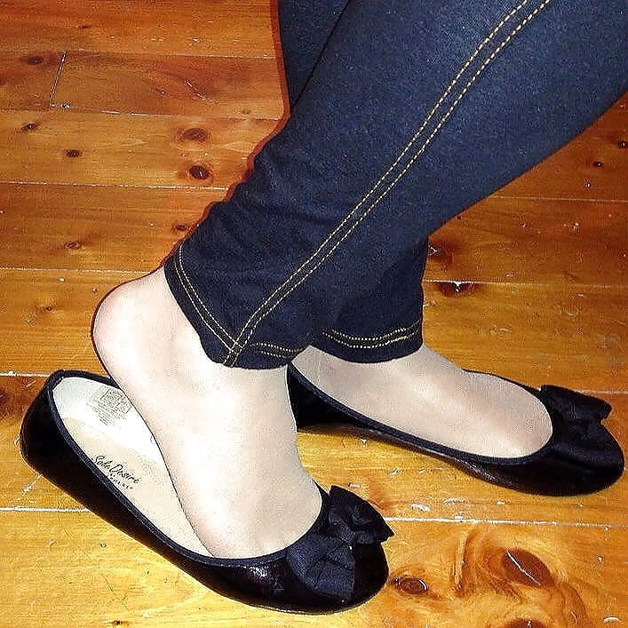 Nylon Feet in Flats &amp; Ballerinas #92512088