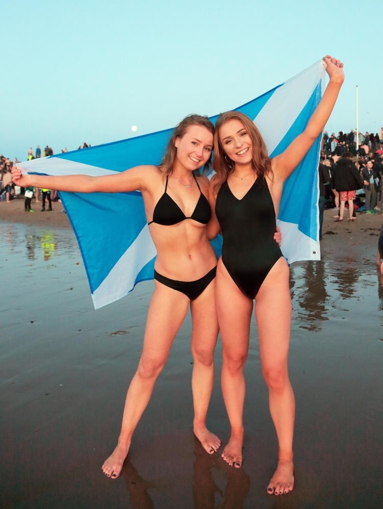 セントアンドリュースのスキニーディップ
 #92400894