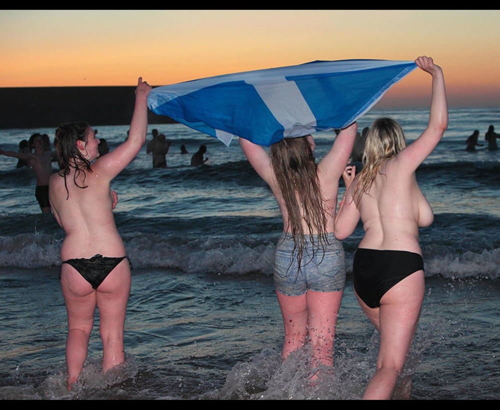 セントアンドリュースのスキニーディップ
 #92400900