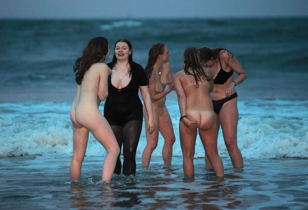 セントアンドリュースのスキニーディップ
 #92400918