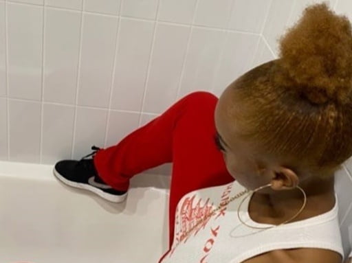 Fuckdolls en bloqueo v84
 #81144358