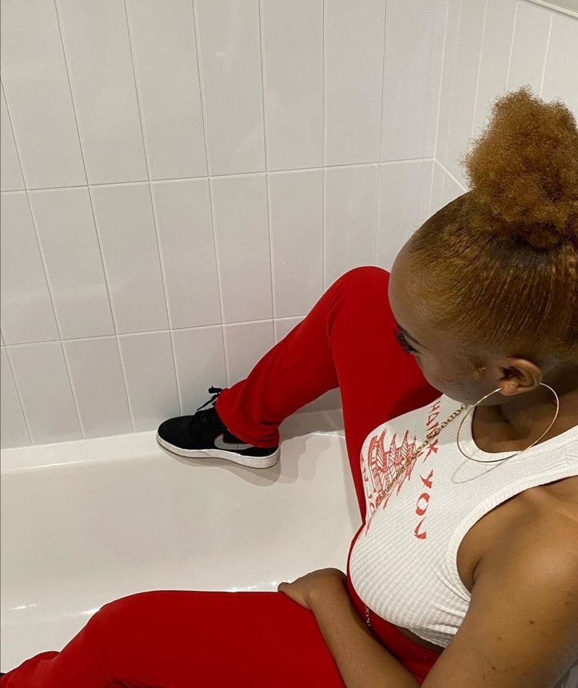 Fuckdolls en bloqueo v84
 #81144373