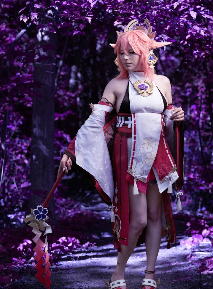 Dera Megurine nackt #108328072