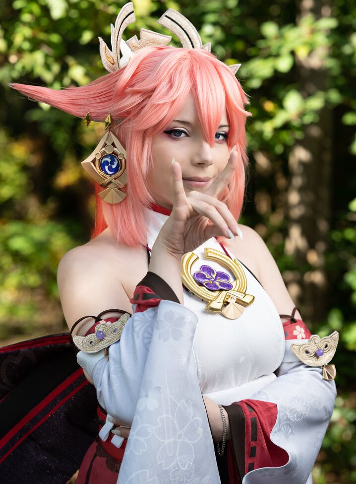 Dera Megurine nackt #108328075