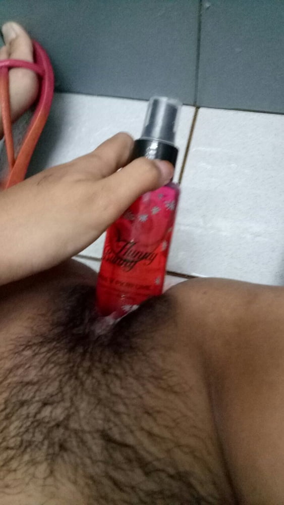 Malaiisch ameera nackt groß brüste masturbieren
 #96184449