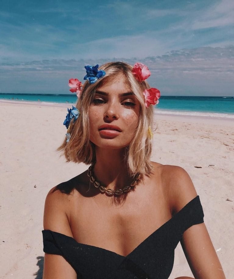 Random Beautiful Women #88229564