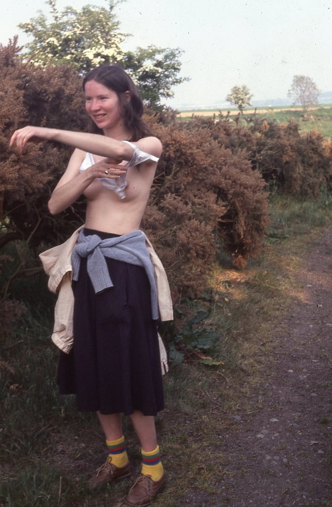 Esposa madura (enviar fotos de sus esposas)
 #97077892