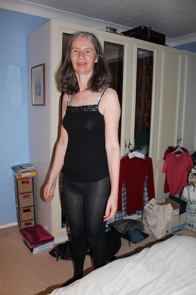 Esposa madura (enviar fotos de sus esposas)
 #97077895