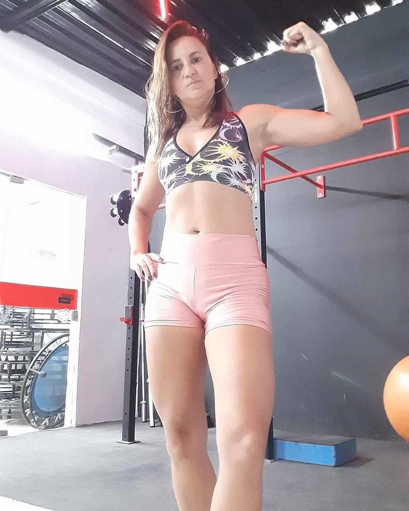 Fitness milf (coroa tezuda)
 #96256330