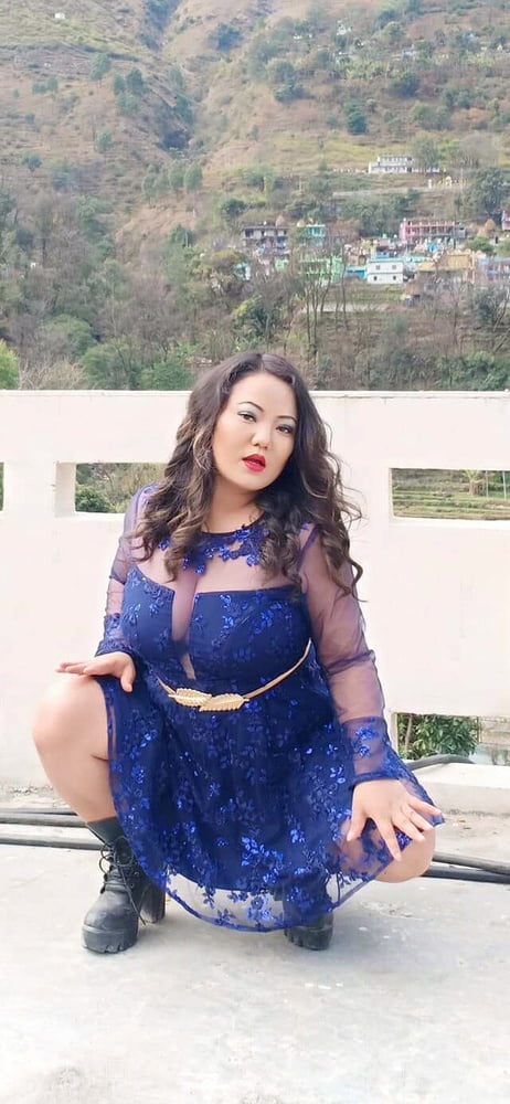 Nepali geile Sängerin heiße Pixs
 #98239300