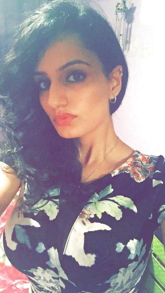Desi webslut in need of repost and using #94782691