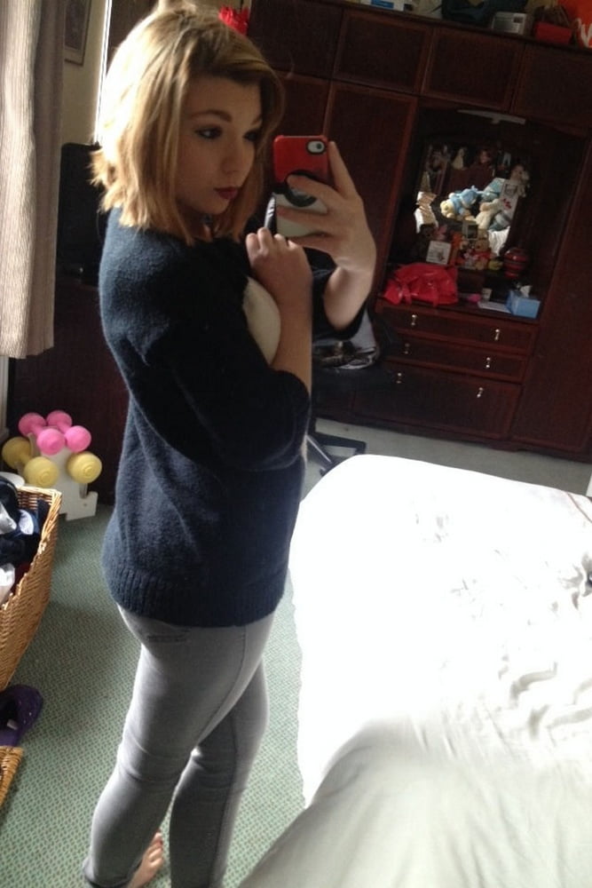 Young red shows #100208129