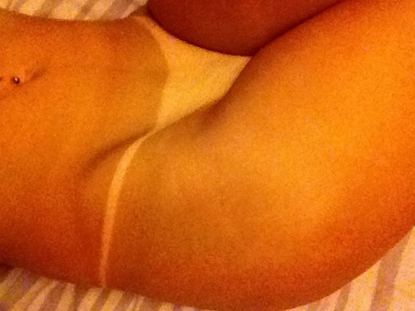 Young red shows #100208516