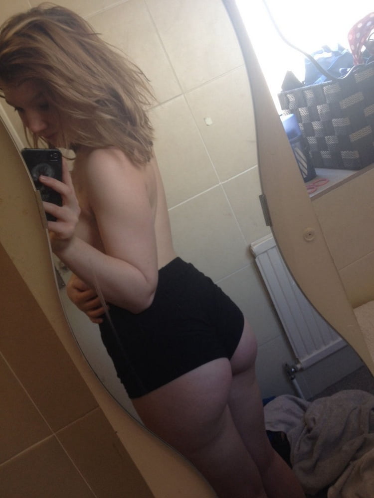 Young red shows #100208586