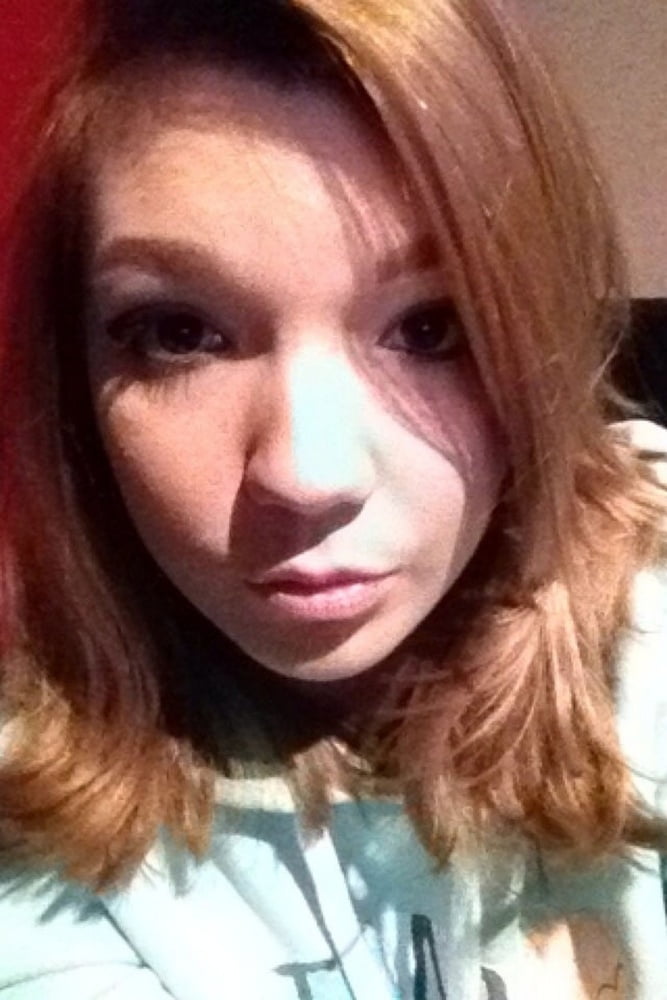 Young red shows #100208598