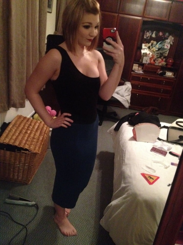 Young red shows #100208905