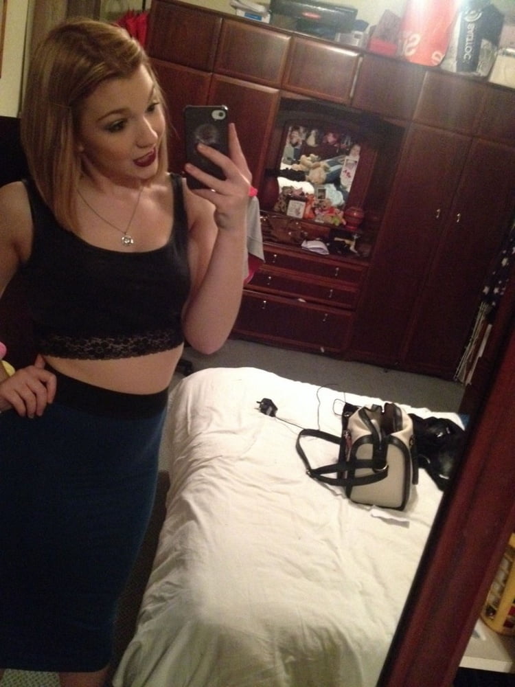 Young red shows #100209137