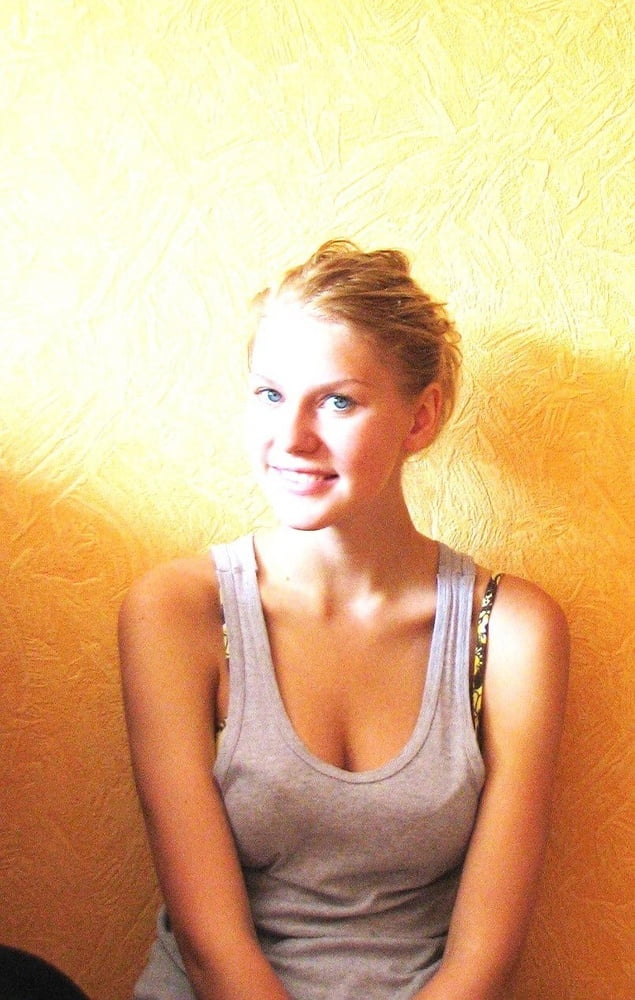 Des filles sexy en confinement
 #100913095