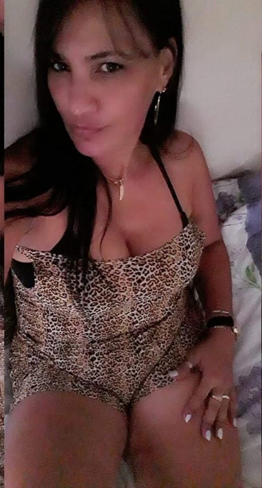 Alejandra lira matura 42 anni
 #94547066