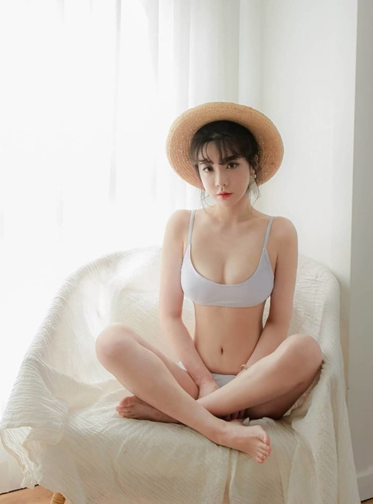 Asiatische Hotties 2
 #87528779