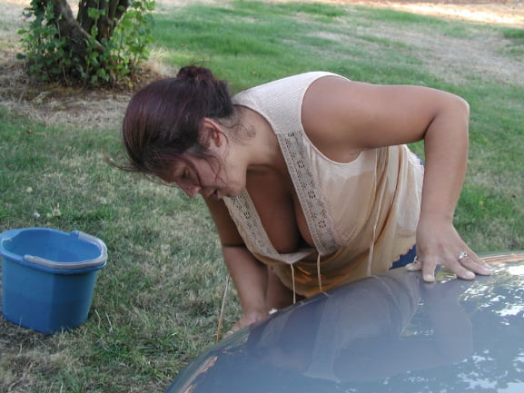 Mature ladies braless cleavage pokies 207 #80012320