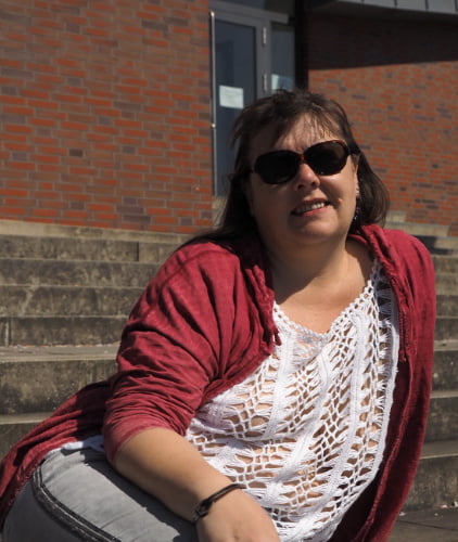 Mature ladies braless cleavage pokies 207 #80012328