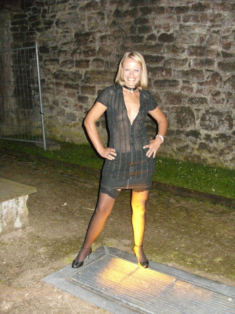 Huren der Welt
 #91293458