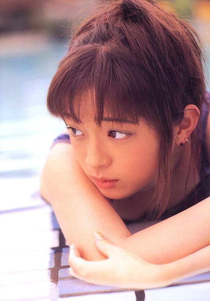 Ayumi hamasaki
 #98037346