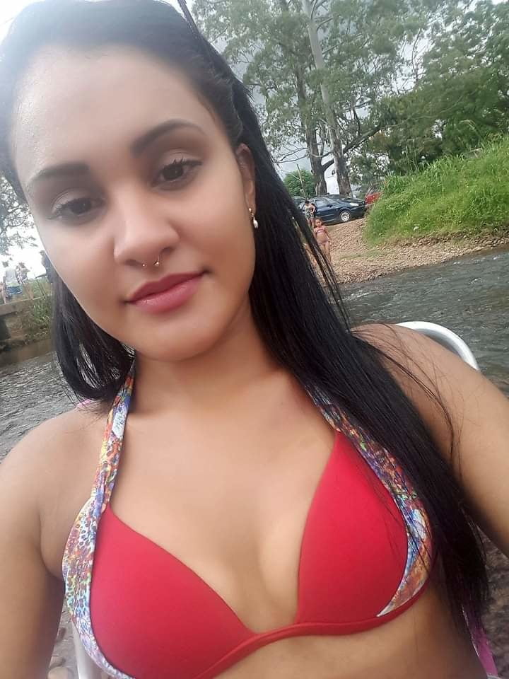 #ビキニ・ビキニ・リンダ・ラブダス・ゴストーサス・22
 #81584154