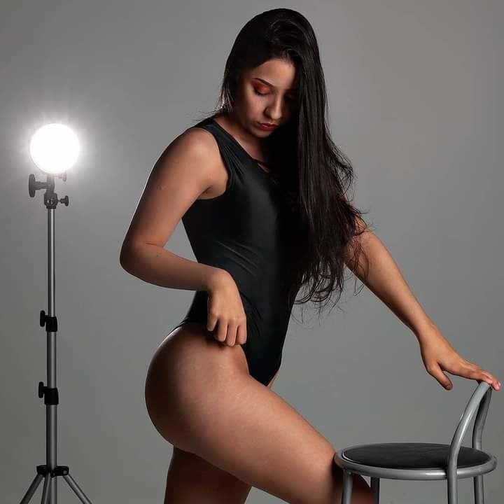 #ビキニ・ビキニ・リンダ・ラブダス・ゴストーサス・22
 #81584207