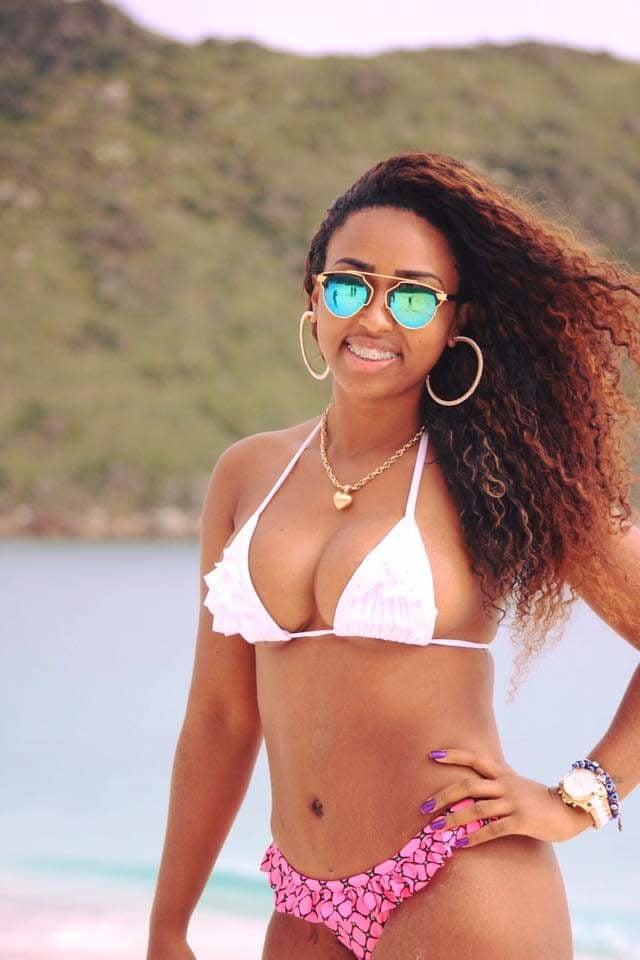 #ビキニ・ビキニ・リンダ・ラブダス・ゴストーサス・22
 #81584283