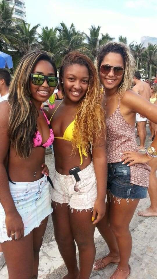 #ビキニ・ビキニ・リンダ・ラブダス・ゴストーサス・22
 #81584301