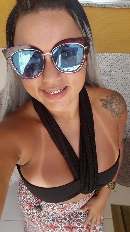 #ビキニ・ビキニ・リンダ・ラブダス・ゴストーサス・22
 #81584313