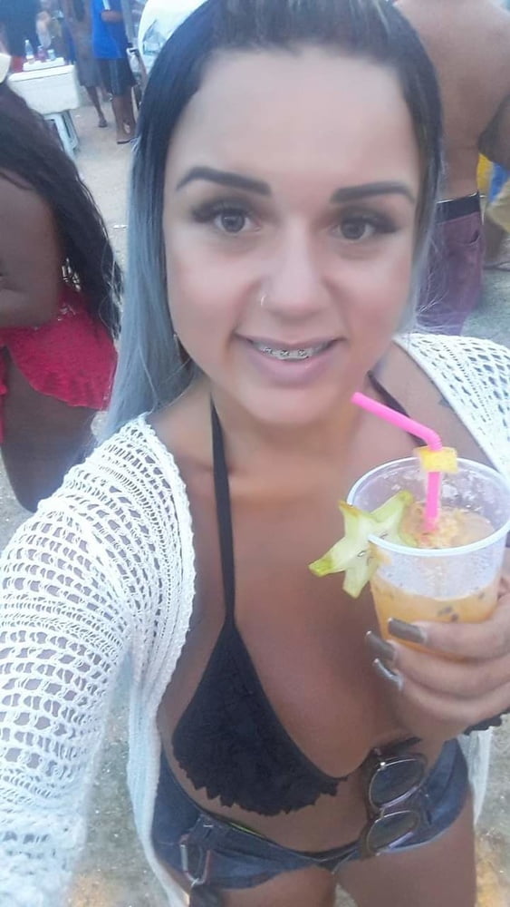 #ビキニ・ビキニ・リンダ・ラブダス・ゴストーサス・22
 #81584316