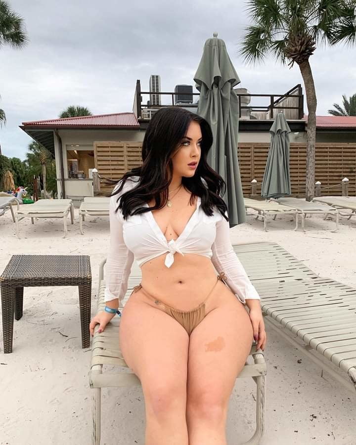 #ビキニ・ビキニ・リンダ・ラブダス・ゴストーサス・22
 #81584426