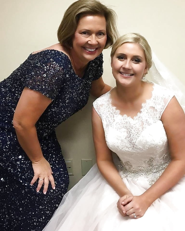 Sprayonme
 #104630856